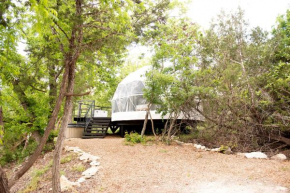 Cloud Dome W Private Hot Tub and Outdoor Shower
